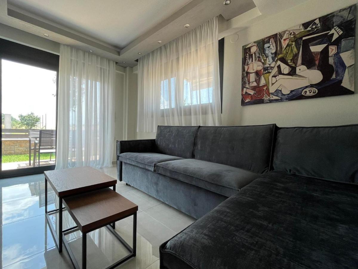 Artline Luxury Suites Флогита Экстерьер фото