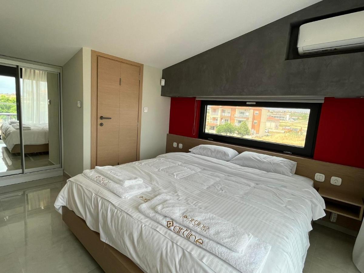 Artline Luxury Suites Флогита Экстерьер фото